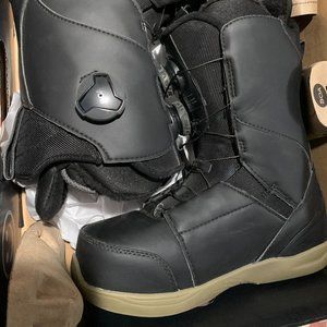 Women's Snowboard Boots Size 7.5 RIDE HERA BOA